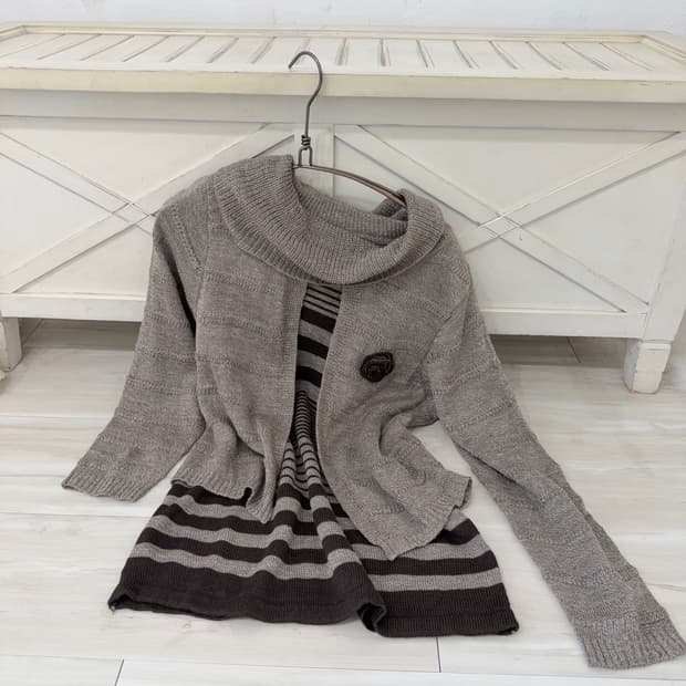 Nerd mocha mousse cardigan layered knit 