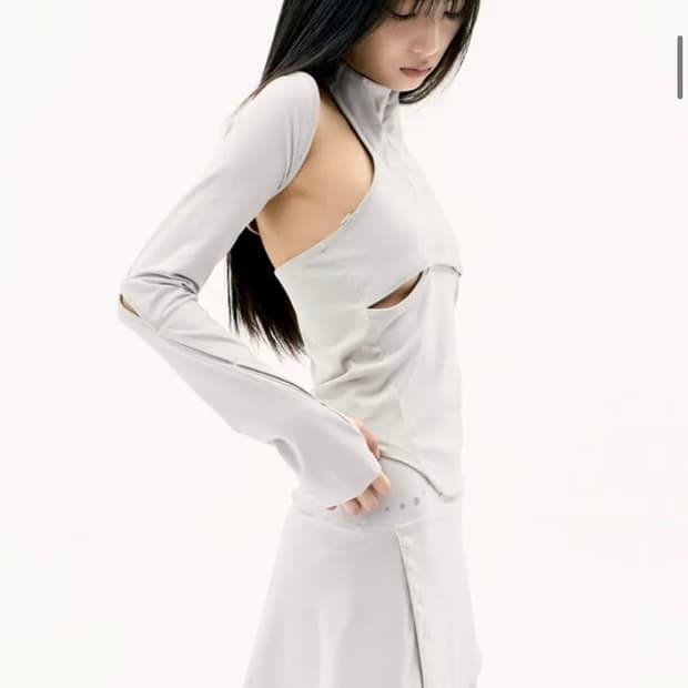 Detachable Bolero Halter T / Warm Grey