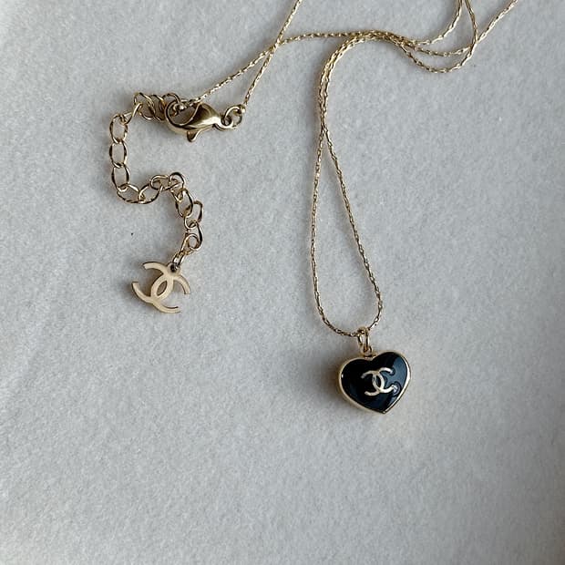 샤넬 미니 하트 목걸이