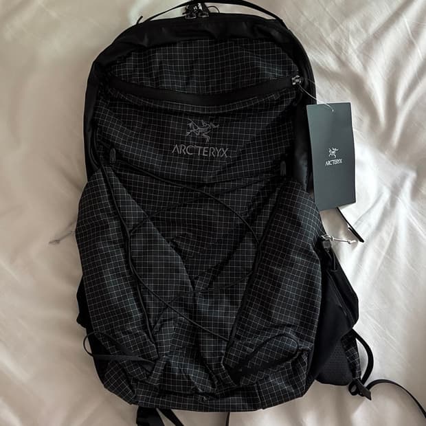 아크테릭스 에어리스 백팩 18