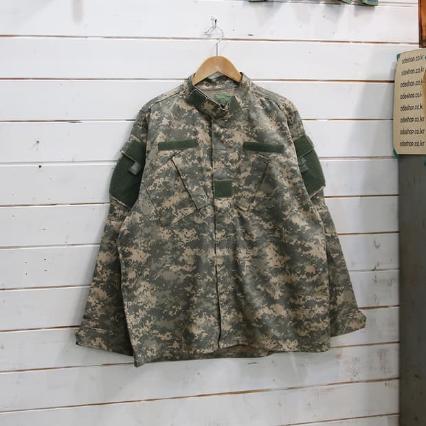 (착용컷) U.S.ARMY 디지털 컴뱃 자켓 (남성용 105)