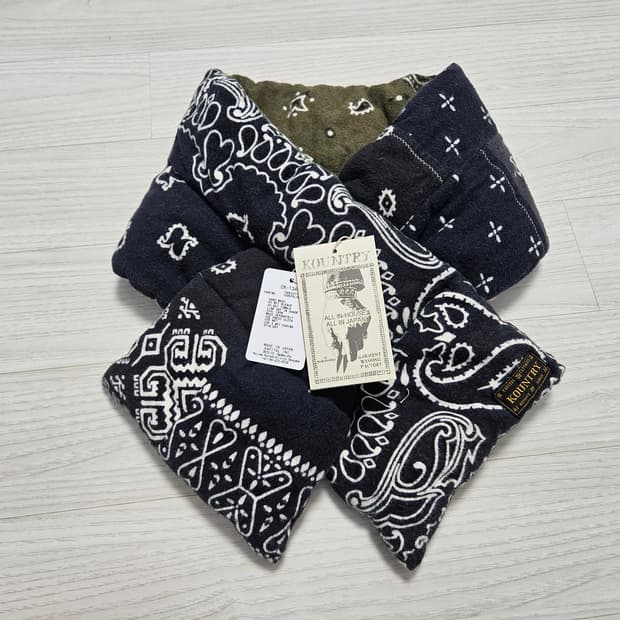 KAPITAL 캐피탈 머플러