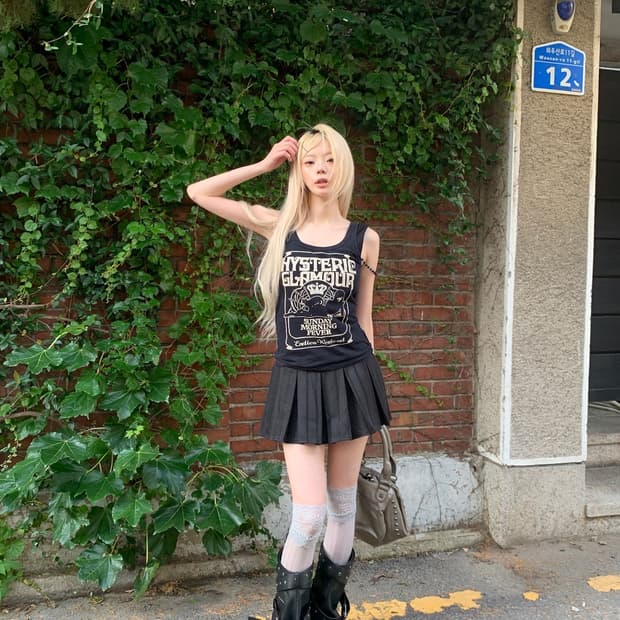 히스테릭글래머 걸프린팅 큐빅 나시