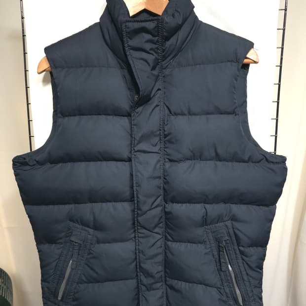 아베크롬비  네이비 덕다운 패딩조끼 M ✨️정품✨️
