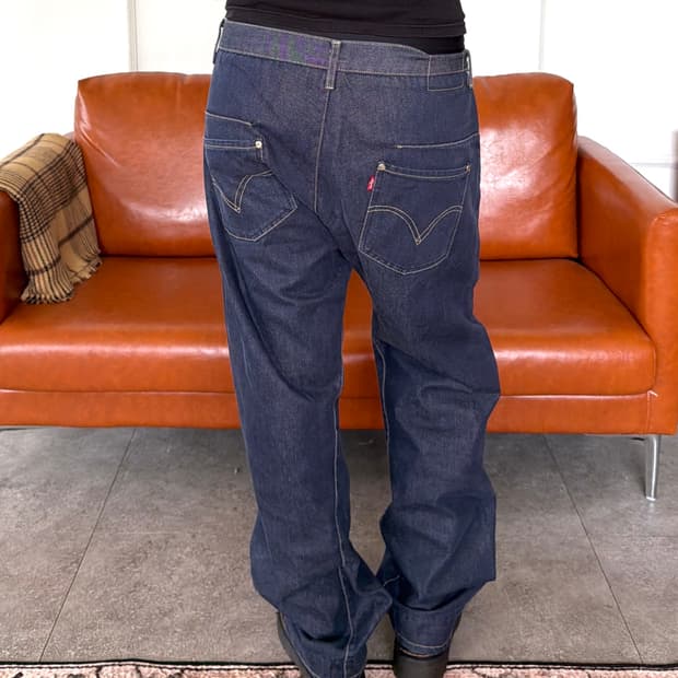 리바이스 엔지니어드진