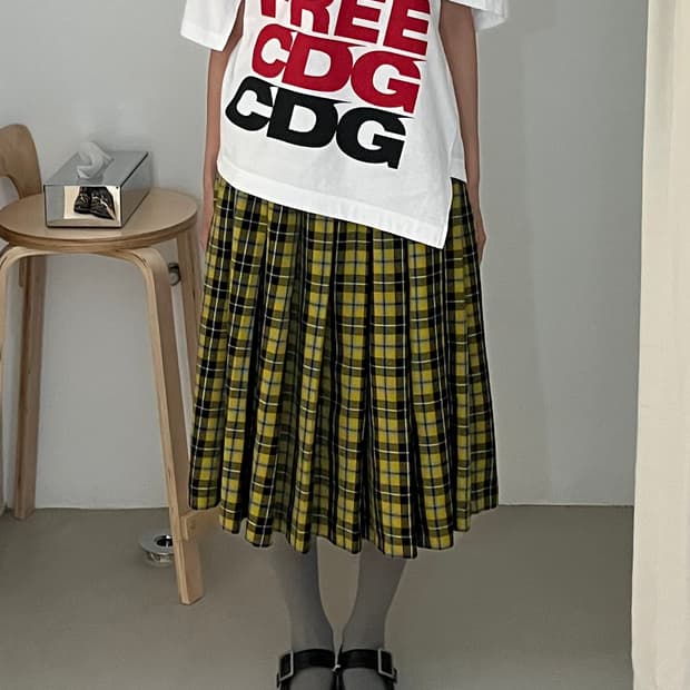 꼼데가르송 스커트