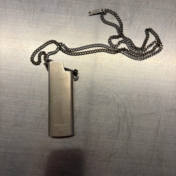 엠부쉬 AMBUSH 라이터 목걸이 (펜던트 체인)