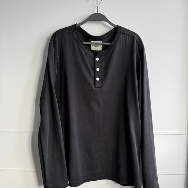 Soloist 17ss 핸리넥 슬리브 (50)