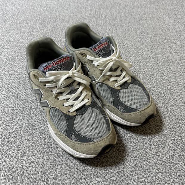 [정가 50만원] 뉴발란스 990 V3 260