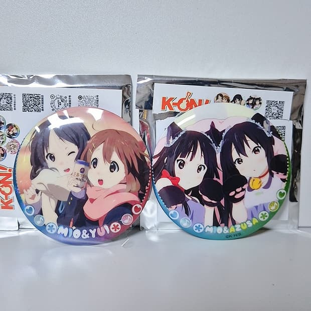 일괄) 케이온 홀로그램 캔뱃지 아즈사 미오 유이