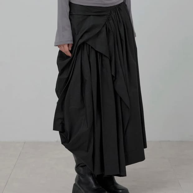 플레어업 Draped Layered long skirt 