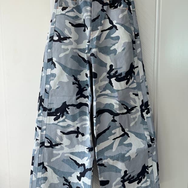 베트멍 블루 카모 오버사이즈 팬츠 허리 31