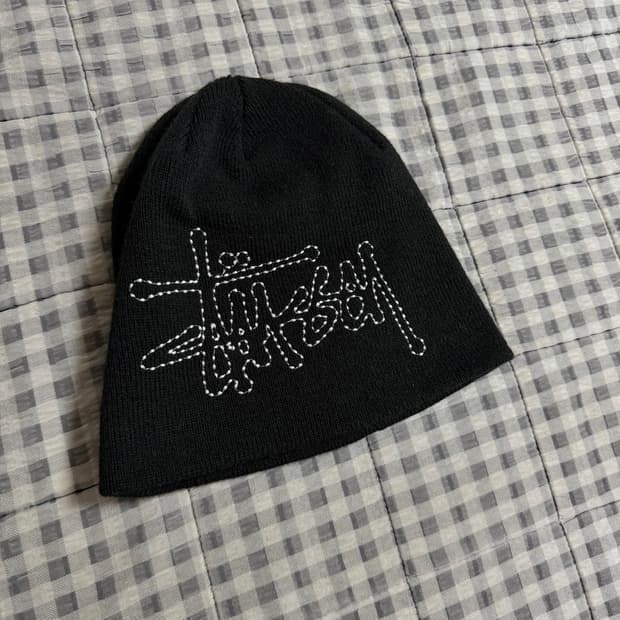 (OS) Stussy 스투시 스티치 로고 스컬캡 비니 블랙