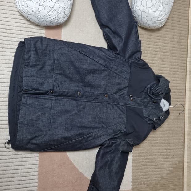 라울(LAUL) 데님 패딩