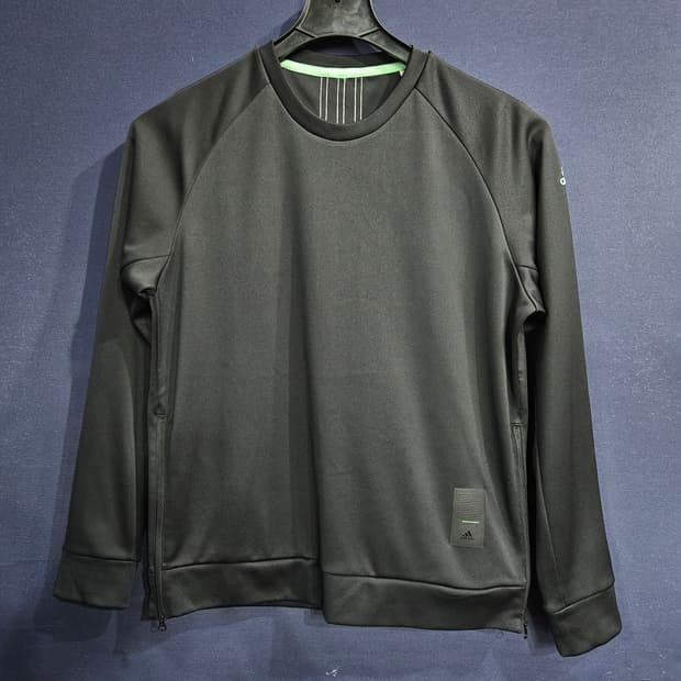 아디다스 삼선 블랙차콜 남성 슬림핏 100 맨투맨 