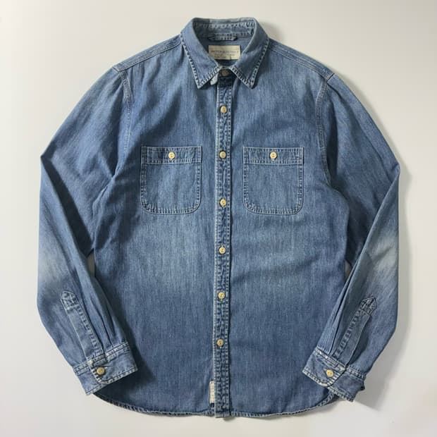 Polo  데님앤서플라이 라이트 워싱 데님 셔츠 