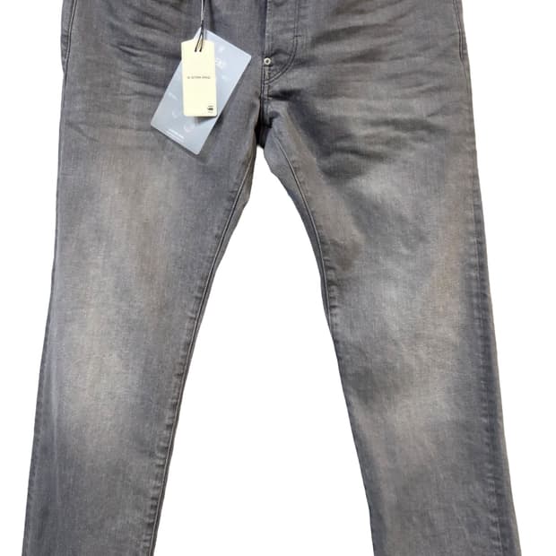 G-STAR RAW
테이퍼드 핏 데님 팬츠(34)새상품 택없음