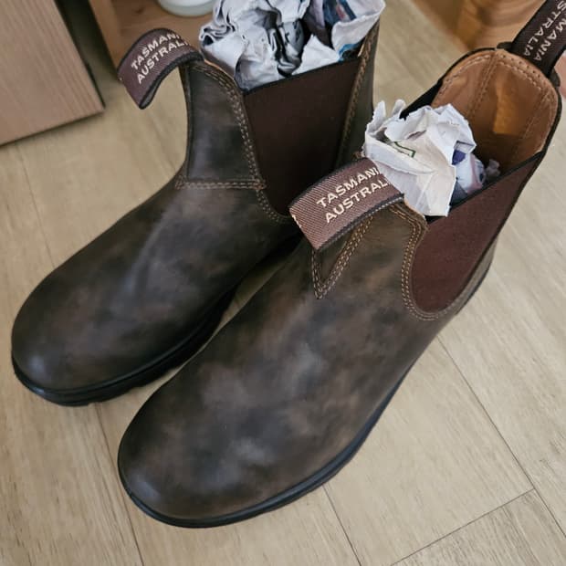 블런드스톤 585 러스틱브라운 7.5 거의새거