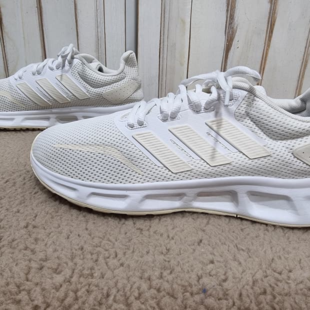 아디다스 쇼더웨이2.0 (D121