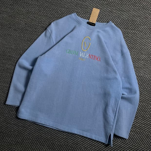90s 지아니 발렌티노 빅로고 아카이브 맨투맨y 4630