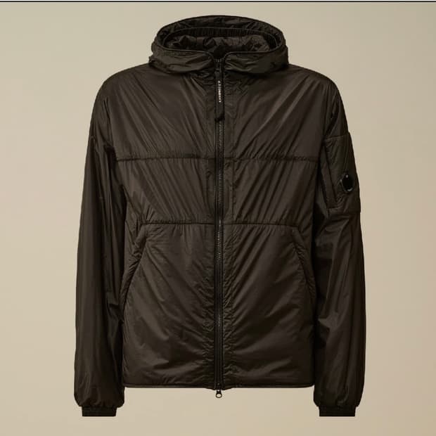 25fw cp컴퍼니 나다쉘 패딩 블랙 m size