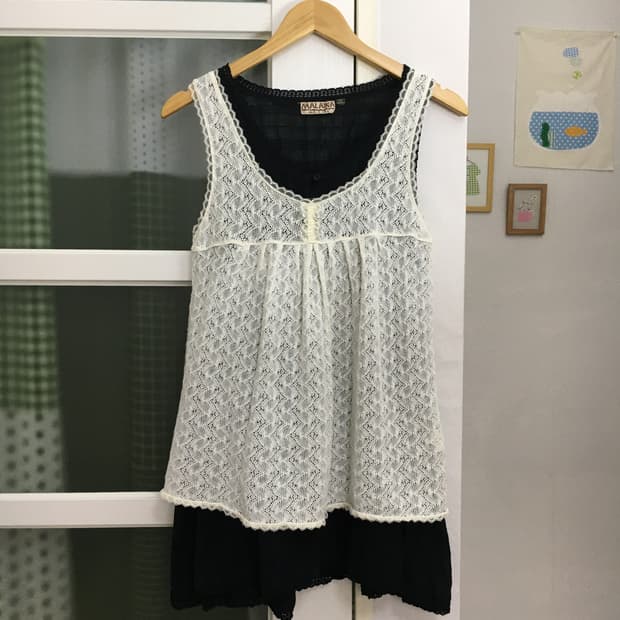 아이보리 레이스 니트 슬리브리스