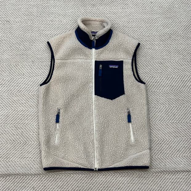 파타고니아 레트로 플리스 베스트 r3243