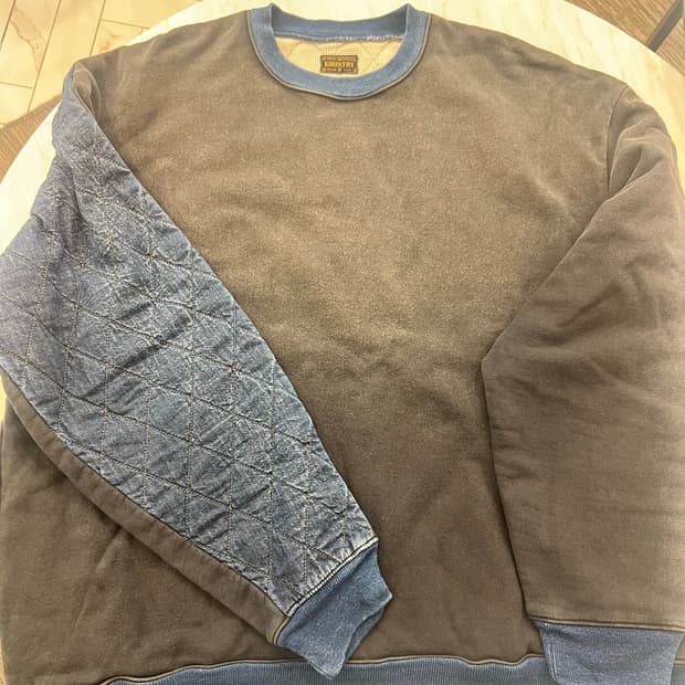 캐피탈 플리스 X 데님 퀼팅 투톤 빅 스웨트셔츠 인디고