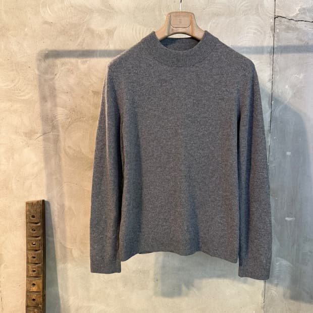 솔리드옴므 캐시미어 모호크넥 니트 108