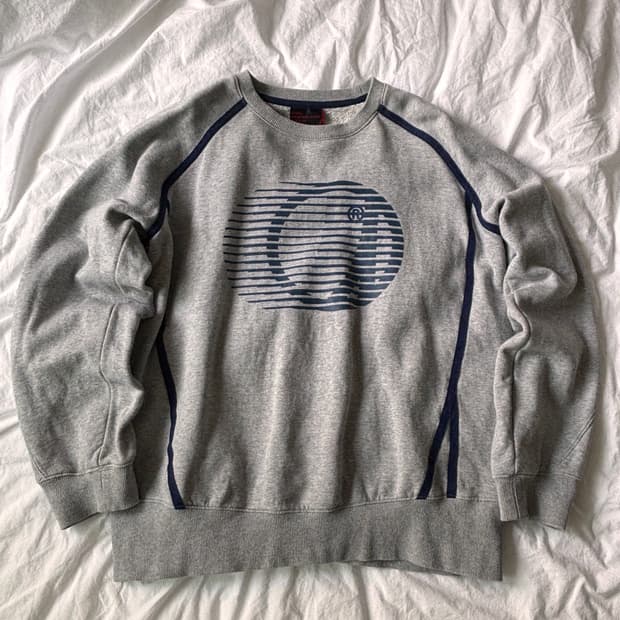 00s 감성 그대로, 리바이스 엔지니어드진 스웻셔츠 L