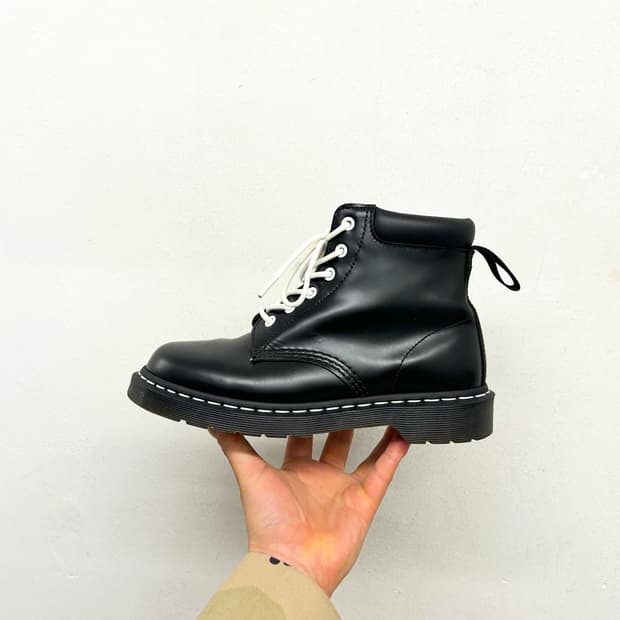 닥터마틴 939 6홀 워커 245-250