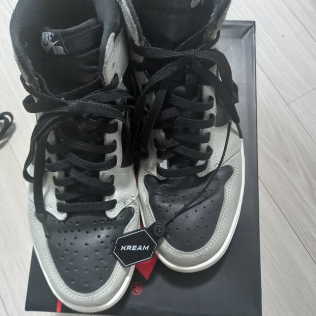 조던1 쉐도우 275
