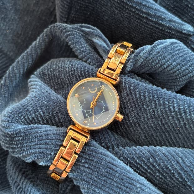 vintage ost starsign metal watch