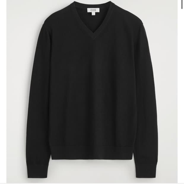 구매) cos 슬림 메리노 울 브이넥 스웨터