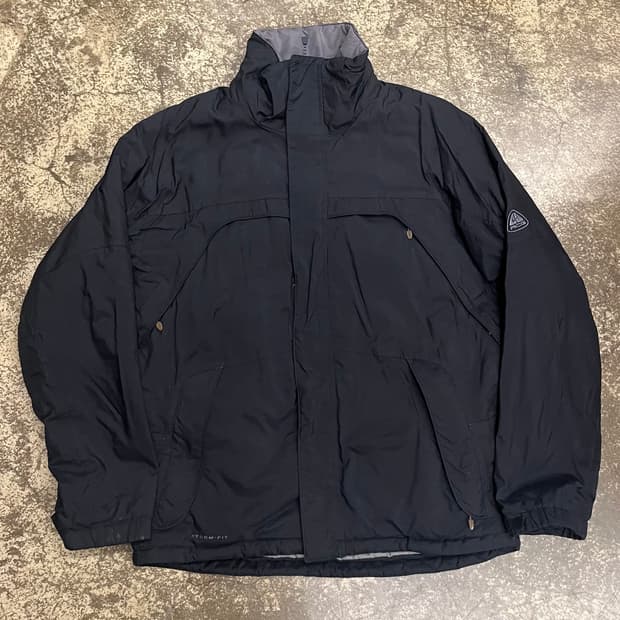 00s 나이키 ACG 스톰핏 블랙 바람막이 자켓