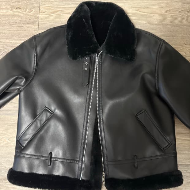 깡스타일리스트 X 론트 121 무스탕