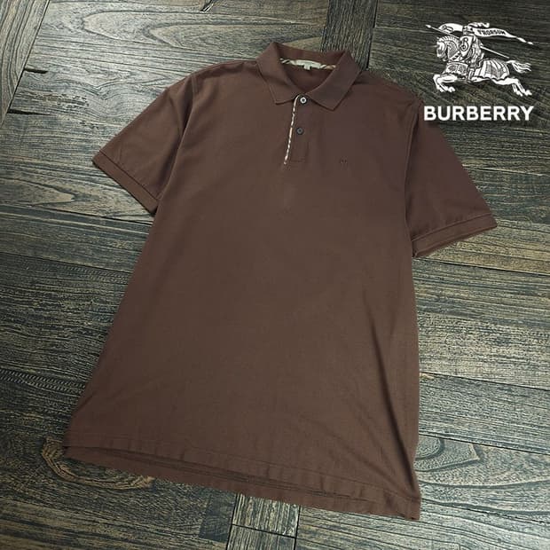 [BURBERRY] 버버리 로고 자수 카라티 브라운 P02043