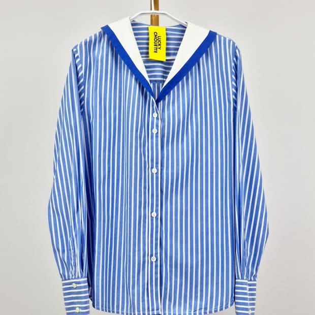 LUCKY CHOUETTE 블루 스트라이프 세일러 카라 셔츠