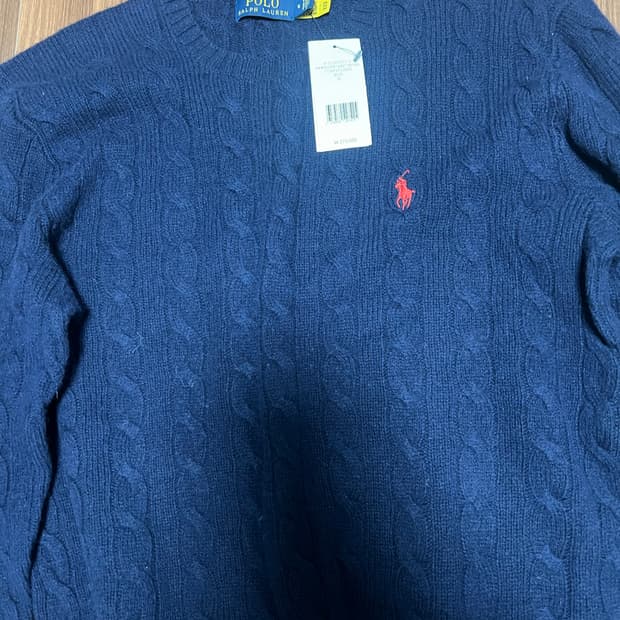 폴로 케이블 니트