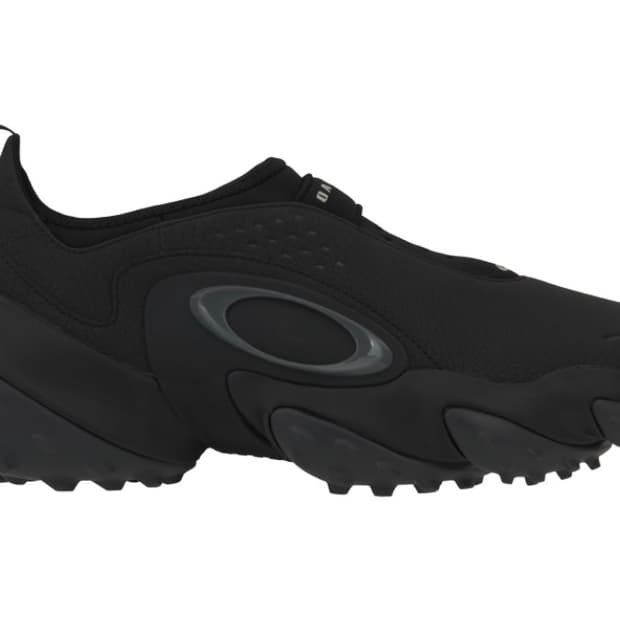 (구매) 오클리 엣지 아이콘 블랙아웃 265 삽니다 