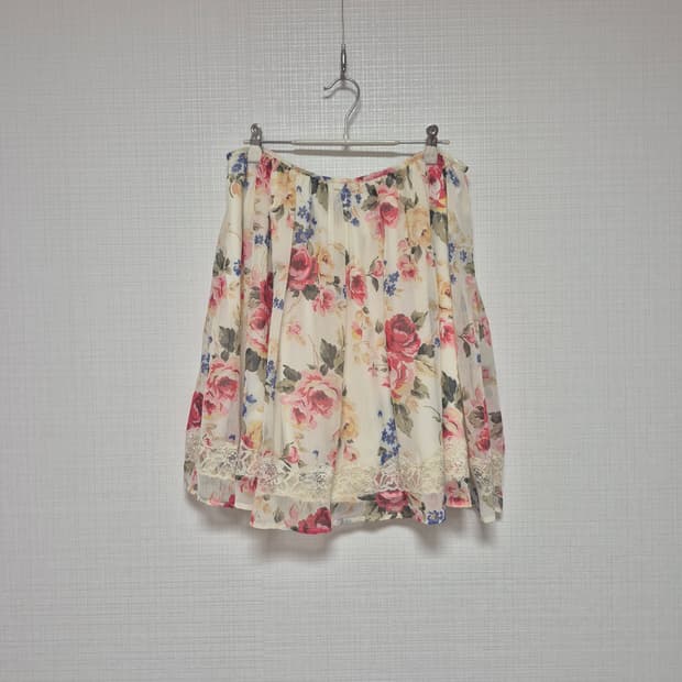 리즈리사 수선템 BIG사이즈 아이보리플로럴 스커트