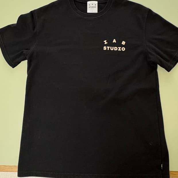 IAB Studio 블랙색상 반팔 L 
