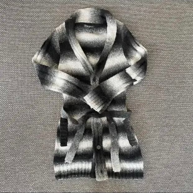 in the attic 스트라이프 롱 가디건