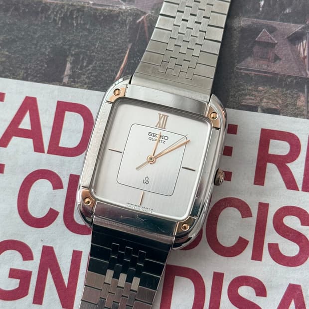 Seiko 세이코 쿼츠 스퀘어