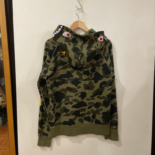 베이프 샤크후드집업 L ponr