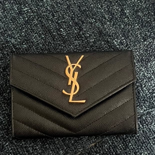 생로랑 지갑