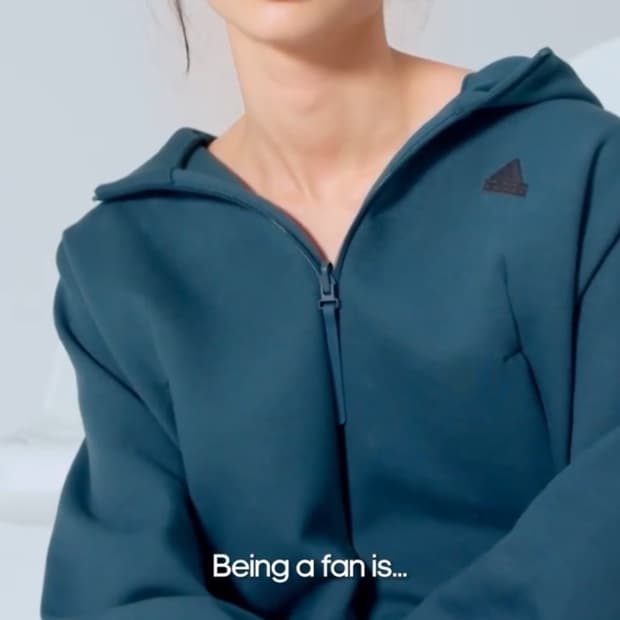 아디다스 크롭 져지