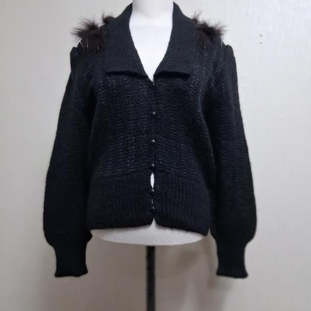 Roman CASTILE 일본구제 검정 모헤야 니트 레트로가오리핏 66