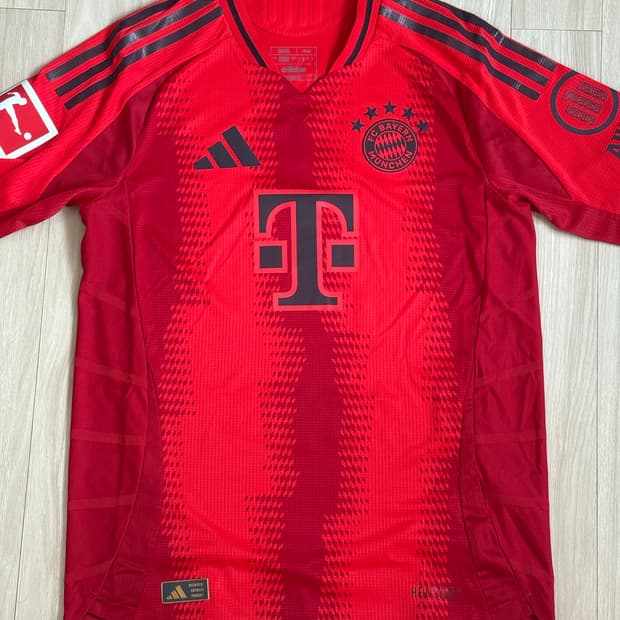뮌헨 어센틱 24-25유니폼