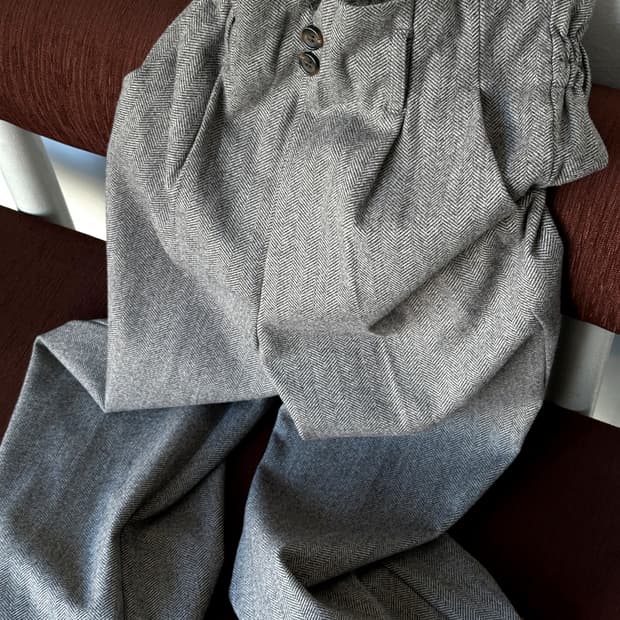 Design pattern banded wide trousers